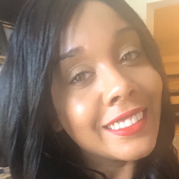 Meet your Posher, Linda - Picture 1 of 1